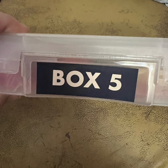 Baccurelli Mystery Craft brooch box - Picture 3 of 4